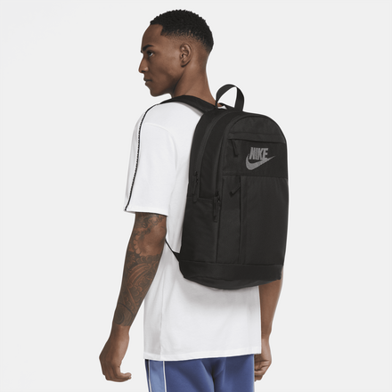 Nike Backpack (21L) - Black - 50% Recycled Polyester