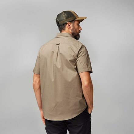 Fjällräven Fjällräven Men's Övik Air Stretch Short Sleeve Shirt Laurel Green Kortermede skjorter S