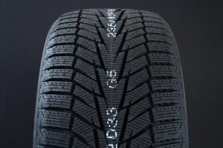 245/45R18 HANKOOK WINTER I*CEPT IZ 2 W616 FRIKTION