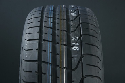 275/35R21 PIRELLI PZERO