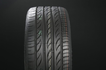 235/45R18 PIRELLI PZERO NERO GT