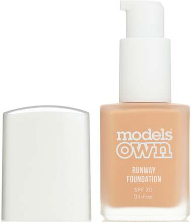 Models Own Runway Foundation SPF 30 Honey Tan - 30 ml