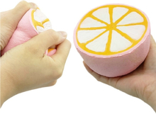 Nette langsame aufsteigende Creme duftende Spielzeug Kinder Geschenke Stressabbau Lustige Dekompression Puppe erstaunliche Stretch Brot