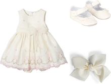 Cream white/pink dress package