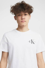 Calvin Klein T-shirt Chest Monogram Top Hvit