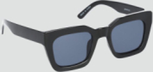 Gina Tricot - Chunky sunglasses - solglasögon - Black - ONESIZE - Female