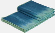 Manduka eQua Yoga Mat Towel – Microfiber towel