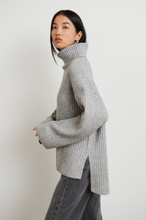 Tessa knitted sweater