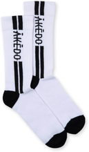 Akedo Footwear - Signature White Unisex Socks - 3 Pack