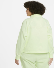 Nike Plus Size - Sportswear Swoosh Women's Jacket - Yellow