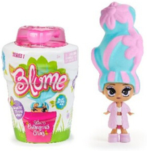 Blume Doll Pack in counter display