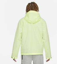 Nike Sportswear Windrunner Men's Hooded Jacket - Green