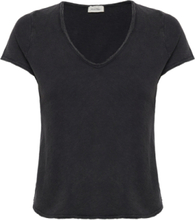 Sonoma Tops T-shirts & Tops Short-sleeved Black American Vintage