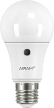AIRAM Lampa E27 Skymningsrelä 10W 2700K 806 lumen 4713755 Replace: N/A