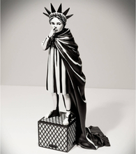 Mighty Jaxx Liberty Girl By Brandalised Figure