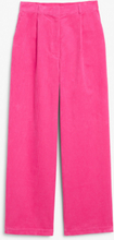 High-waisted corduroy trousers - Pink