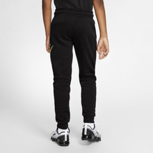 Nike Sportswear Club Fleece Older Kids' (Boys') Trousers - Black