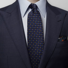 Eton Marinblå slips med geometriskt rutmönster