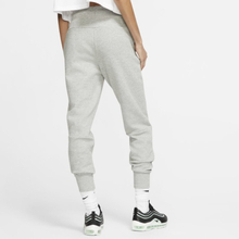 Nike Sportswear Tech Fleece Women's Trousers - Grey