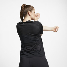 Nike Plus Size - Miler Women's Short-Sleeve Running Top - Black
