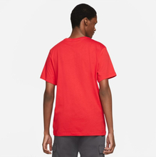 Nike Sportswear Court Men's T-Shirt - Red