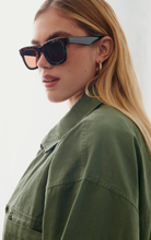 Gina Tricot - Classic chunky sunglasses - solglasögon - Brown - ONESIZE - Female