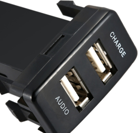 Auto 5V 2.1A USB Schnittstelle Buchse Ladegerät + USB Audio Eingang Buchse für TOYOTA VIGO