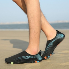 Mens Womens Outdoor-Liebhaber Wasser Schuhe atmungsaktiv rutschfeste Quick-Dry barfuß flexible Watschuhe für Yoga Beach Schwimmen Surfen Tauchen