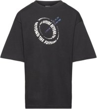 "T Shirt Frontprint Beyond The Tops T-Kortærmet Skjorte Black Lindex"
