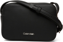 Ck Must Camera Bag Bags Crossbody Bags Black Calvin Klein