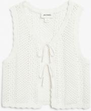 Cropped buttoned knit vest - White