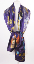 Paarse satijn zijden sjaal met mix van prints