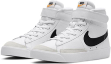 Nike Blazer Mid' 77 Younger Kids' Shoe - White