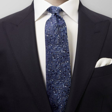 Eton Marinblå paisleymönstrad slips