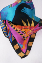 Vierkante zijden sjaal van Laurel Burch