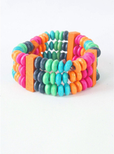Houtenkralen armband in multicolor