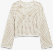 Open knit long sleeved top - White
