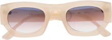 Alpha Daffodil Accessories Sunglasses D-frame- Wayfarer Sunglasses Beige Komono