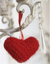 Sweet heart by DROPS Design - Julhjrta Julpynt Stickbeskrivning 5 cm - Sweet heart by DROPS Design