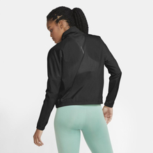 Nike Swoosh Run Women's Pullover Running Jacket - Black