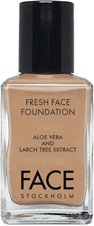 Face Stockholm Fresh Face Foundation Clever
