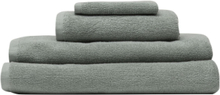 Everyday Cotton Towel Home Textiles Bathroom Textiles Towels & Bath Towels Hand Towels Green Høie Of Scandinavia