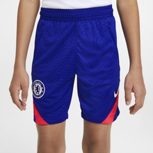 Chelsea F.C. Strike Older Kids' Football Shorts - Blue