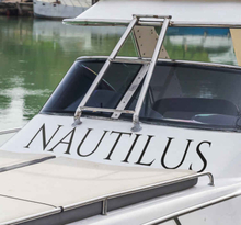 Naamsticker in Latijnse typografie voor boot