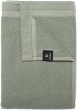 Lina Towel Home Textiles Bathroom Textiles Towels & Bath Towels Grønn Himla*Betinget Tilbud