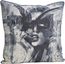 Pillow Case Looking For You 50X50 Cm Home Textiles Cushions & Blankets Cushion Covers Grå Carolina Gynning*Betinget Tilbud