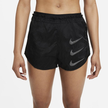 Nike Tempo Luxe Run Division Women's 2-in-1 Running Shorts - Black