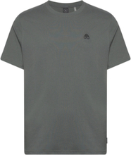 Satellite Tee T-shirts Short-sleeved Grå Moose Knuckles*Betinget Tilbud