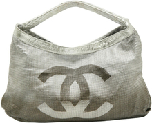 Pre -eide perforated Leather Hollywood CC Hobo