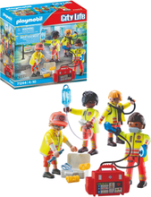 Playmobil City Life Redningsmandskab - 71244 Toys Playmobil Toys Playmobil City Life Multi/patterned PLAYMOBIL